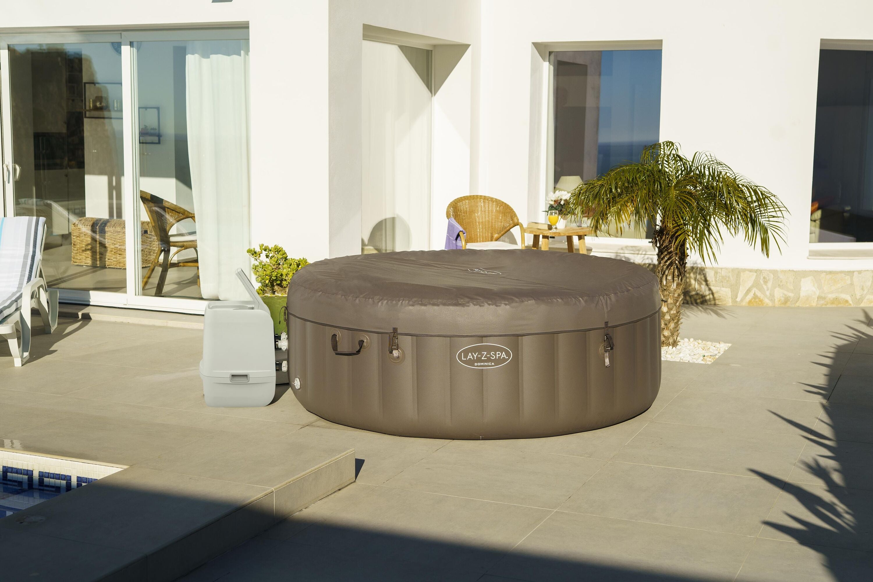 Lay-Z-Spa Dominica Smart Hydrojet 6 bruin
